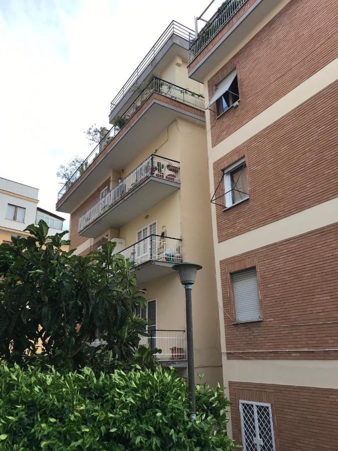 Da Nonna Maria Apartment Roma Ngoại thất bức ảnh