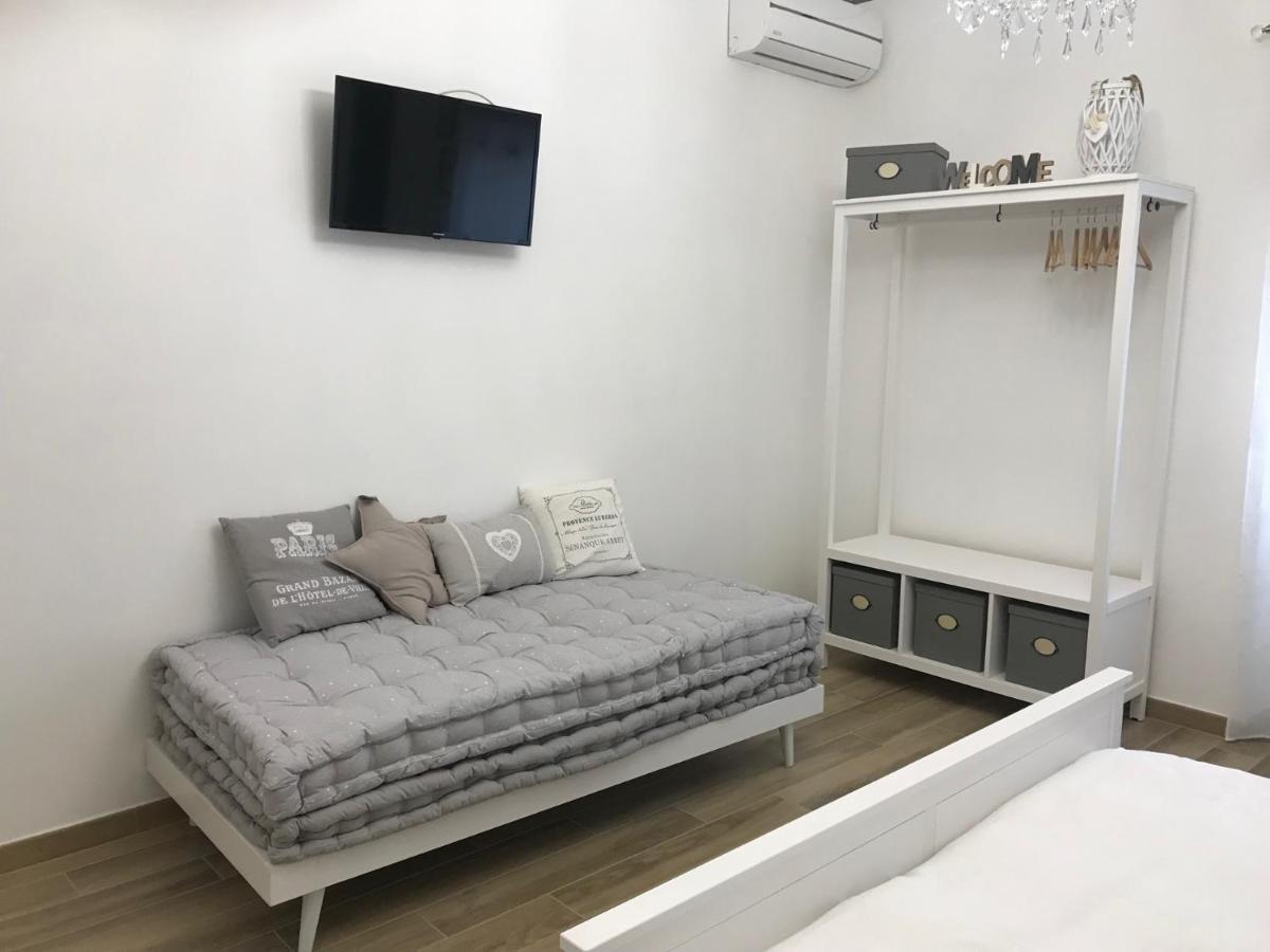 Da Nonna Maria Apartment Roma Ngoại thất bức ảnh